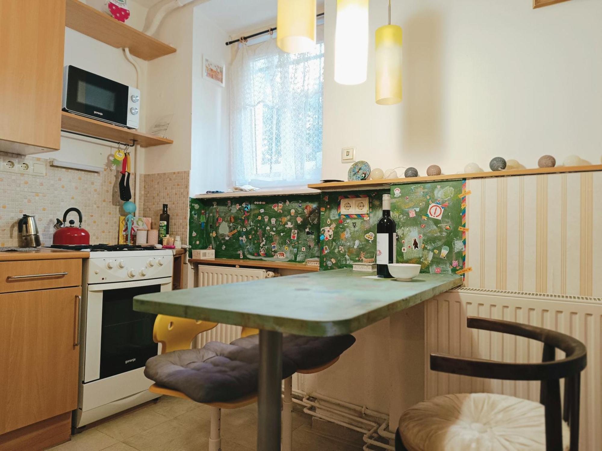 Flat In Historic Villa With Your Own Private Garden, Near City Park Boedapest Buitenkant foto