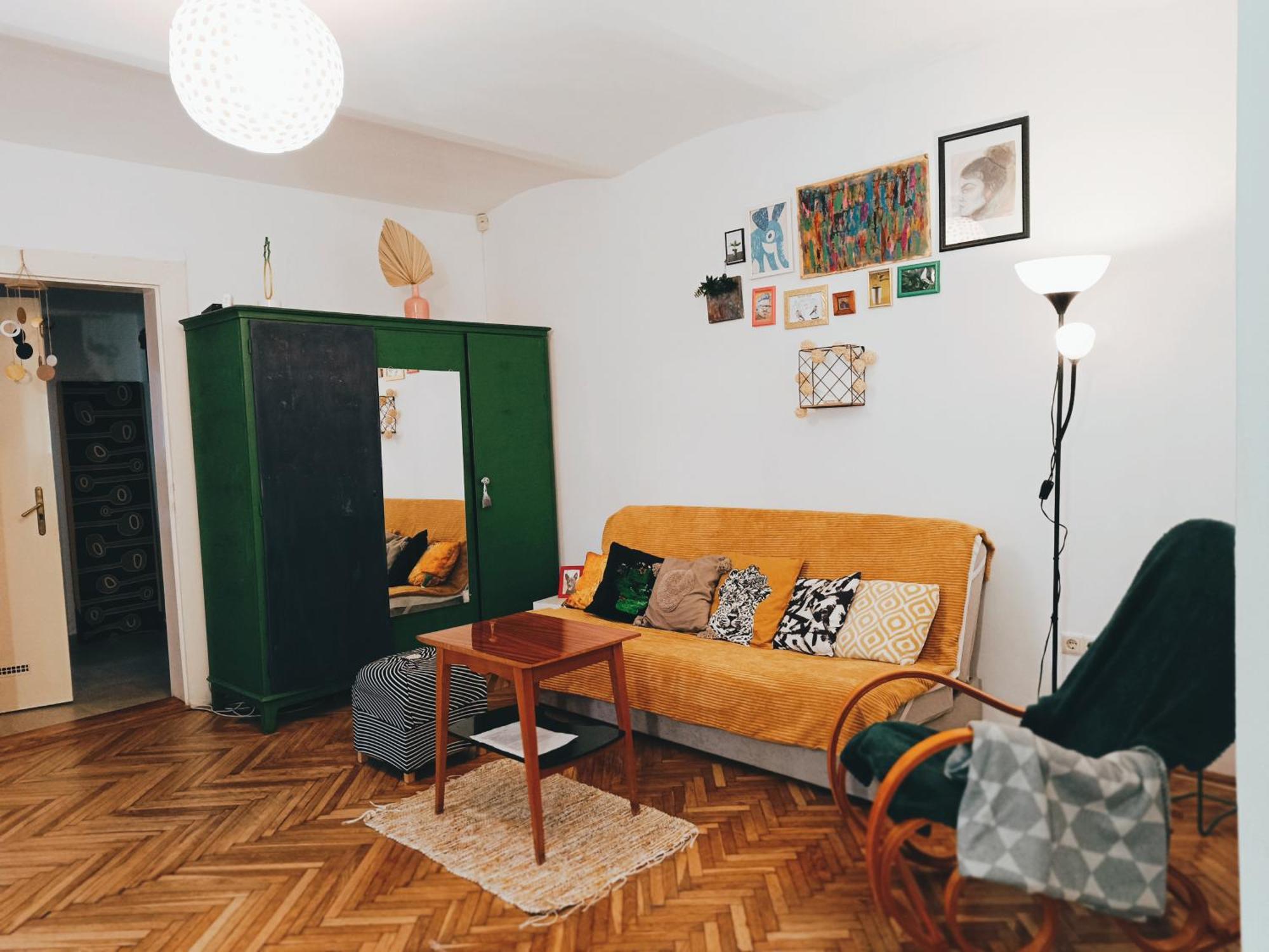 Flat In Historic Villa With Your Own Private Garden, Near City Park Boedapest Buitenkant foto