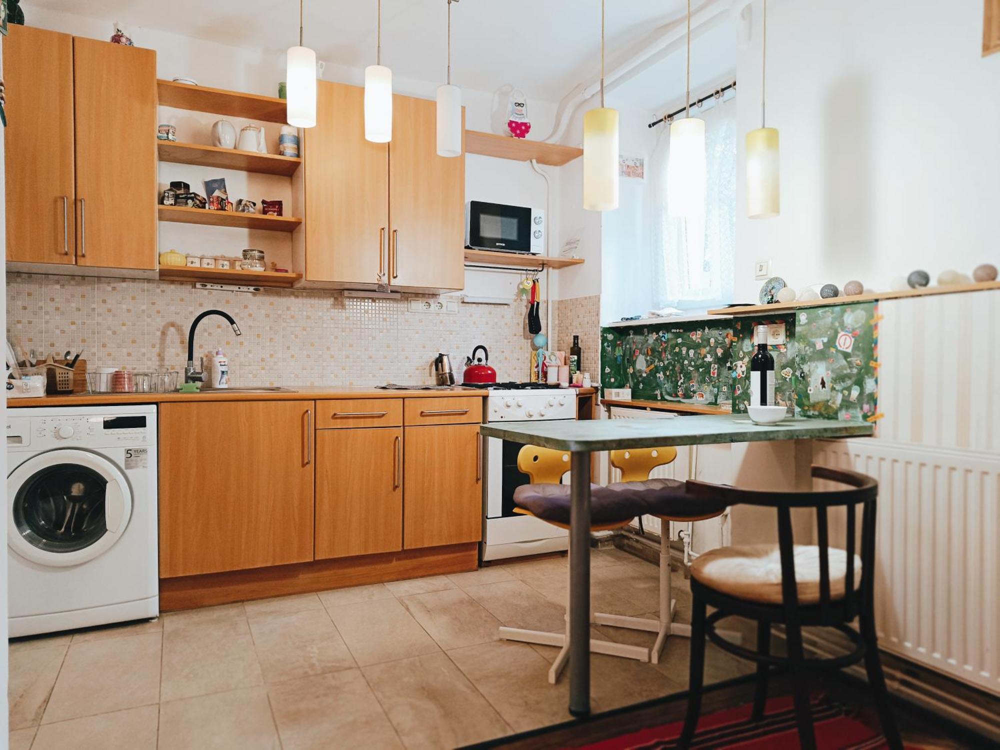Flat In Historic Villa With Your Own Private Garden, Near City Park Boedapest Buitenkant foto